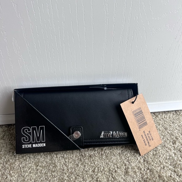 Steve Madden Black Wallet - Picture 3 of 4